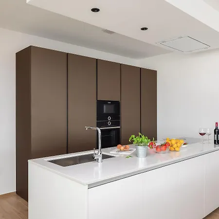 Vikendica 5 Sterne Mit Meerblick, Finnischer Sauna, Privatpool, Whirlpool *