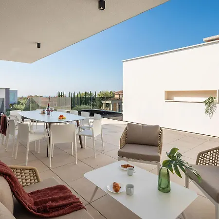 5 Sterne Mit Meerblick, Finnischer Sauna, Privatpool, Whirlpool Vikendica